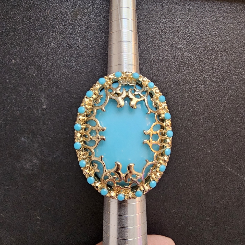 Vintage large turquoise colored ring adjustable